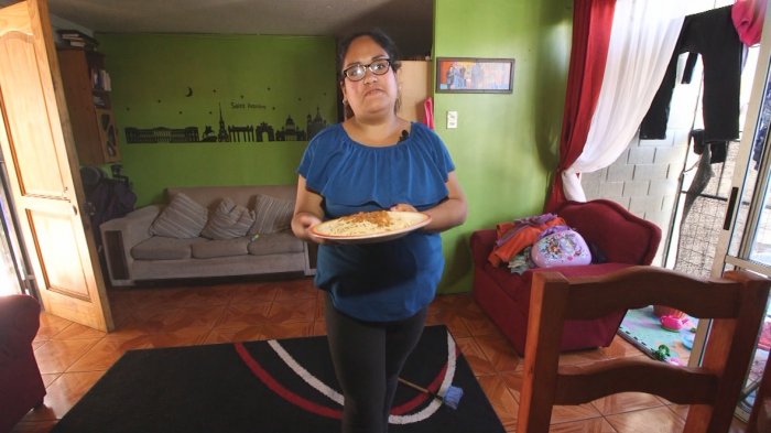 No alcanza: Así vive una familia con el sueldo mínimo de $300 mil