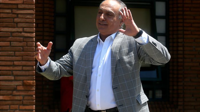 Jorge Uauy no está de acuerdo con parar el fútbol: 