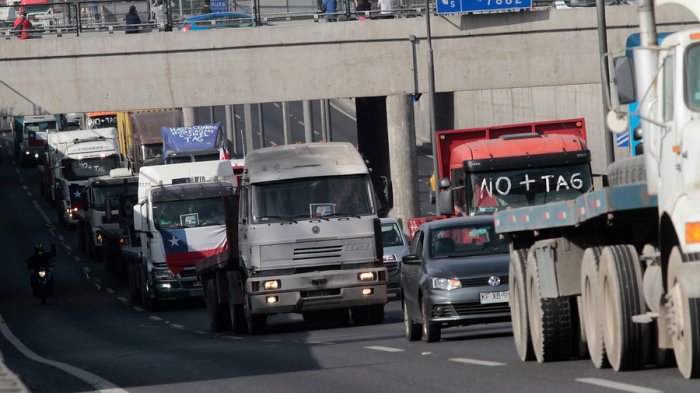 Por tercer día consecutivo: Camioneros de NO+TAG se movilizarán durante este viernes