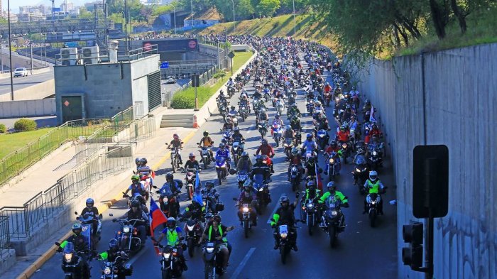 Motoqueros, manifestaciones y 