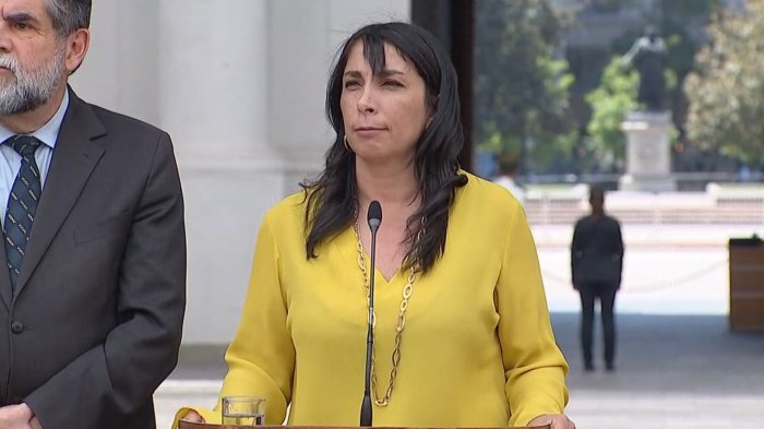 Karla Rubilar sostiene que 