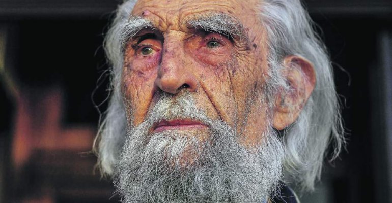 Revisa la entrevista completa al filósofo y profesor de 92 años Gastón Soublette