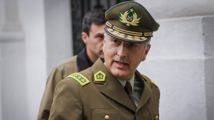 Carabineros confirma veracidad del audio en que el general Rozas asegura que no dará de baja a ningún efectivo