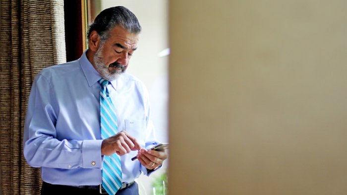 Luksic apoya una nueva Constitución: 