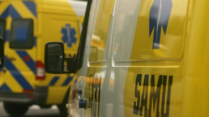 SAMU confirma haber sido atacado por FF.EE. mientras asistían a persona que sufrió paro cardiorrespiratorio en Plaza Italia