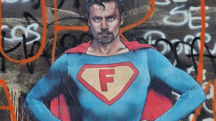 Hermana de Felipe Camiroaga por homenaje: 