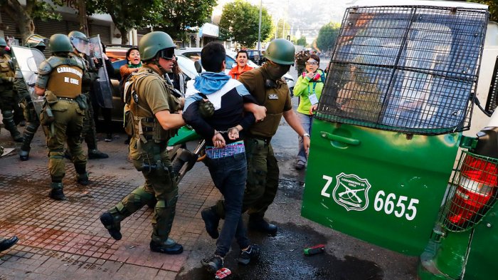 Balance manifestaciones: Reportan 285 detenidos, 18 civiles lesionados y 7 ataques a cuarteles