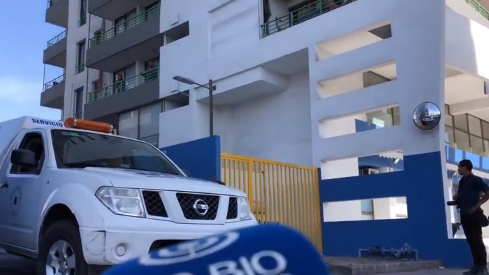 Mujer cayó desde el quinto piso al subterráneo de un edificio en Iquique