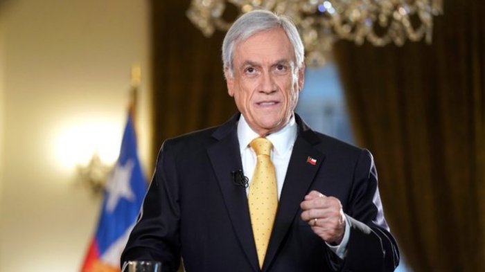 ¿Por qué Piñera no mencionó el avión de la FACh desaparecido durante la cadena nacional?