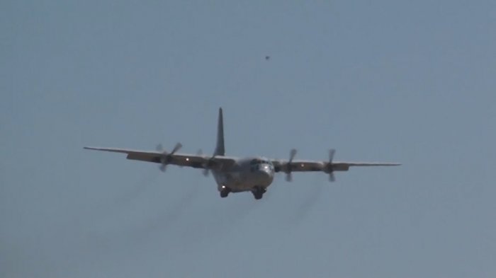 Embarcación brasileña encontró artículos personales y restos que serían del Hércules C-130