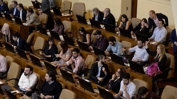 Diputados rechazan reajuste al sector público propuesto por el gobierno