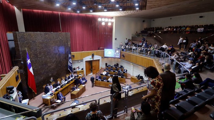 Senado aprueba proyecto de reajuste al sector público pero rechaza artículo sobre teletrabajo