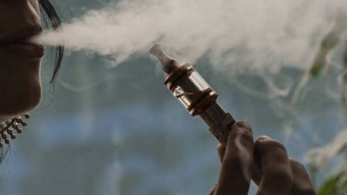 Ministerios de Hacienda y Salud acuerdan aplicar un impuesto a los vaporizadores