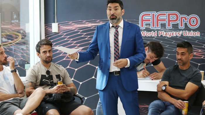 Futbolistas donan $5 millones para ayudar a las víctimas del incendio de Valparaíso