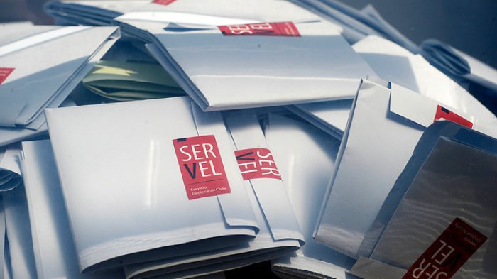 En Chile y en el extranjero: Averigua cómo cambiar tu domicilio electoral