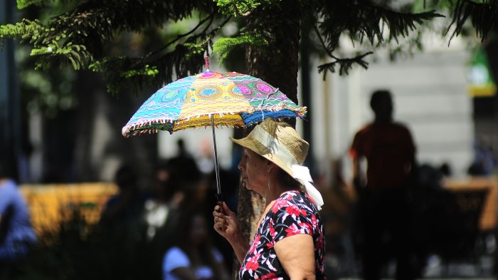 ¡Fin de año sofocante! Nueva ola de calor afectará a la zona central este último fin de semana de 2019