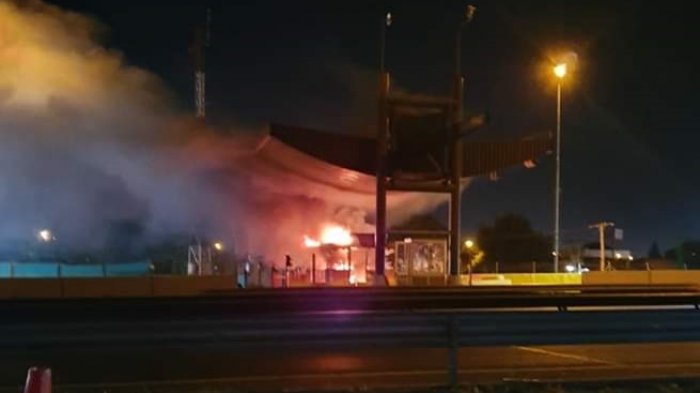 Queman 3 casetas del peaje Rinconada de la Autopista del Sol: Llevan menos de 24 horas habilitadas