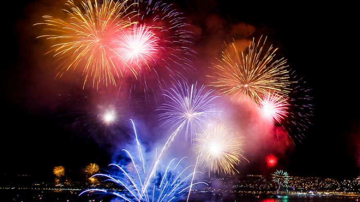 Valparaíso confirma show pirotécnico para celebrar año nuevo pese a incendios
