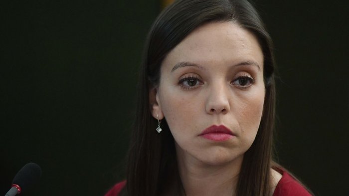 Camila Flores protagoniza escándalo en tienda comercial que se negó a atenderla