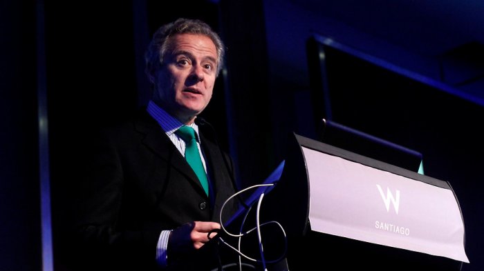 Rector UDD plantea que PSU pendientes se realicen en recintos militares