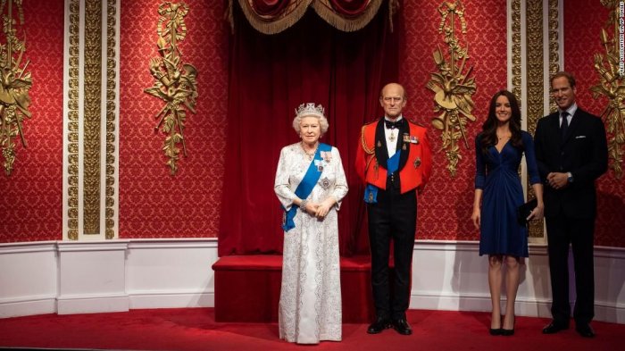 Madame Tussauds retiró las figuras de cera de Meghan y Enrique de la exhibición de la familia real