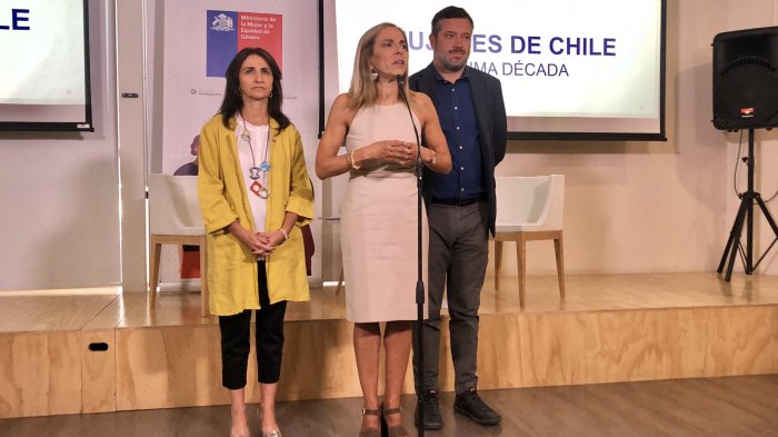 Gobierno presentó radiografía de la mujer chilena en la última década