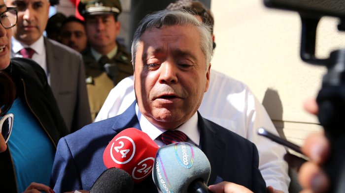 Pide indemnización de $520 millones: Juez Elgueta demanda al Estado por 