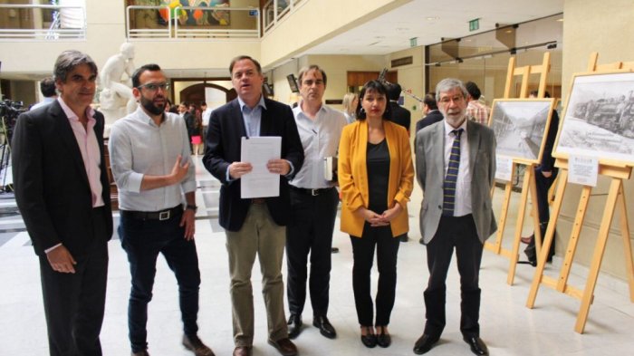 Diputados de oposición y oficialismo presentan proyecto para sancionar delitos de 