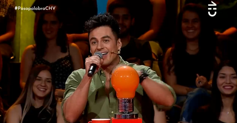 Bruno Zaretti revolucionó estudio de Pasapalabra al bailar clásica canción de Axé