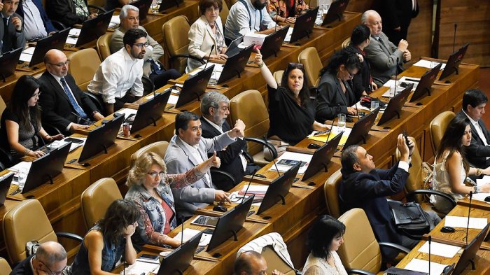 Rechazan proyecto que restablecía el voto obligatorio por no alcanzar el quórum constitucional