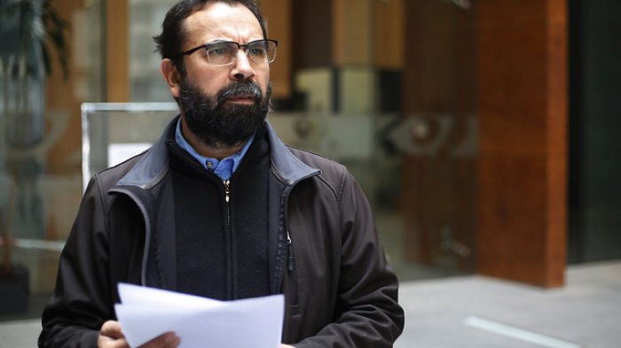 TC acogió a trámite solicitud de destitución del diputado Hugo Gutiérrez