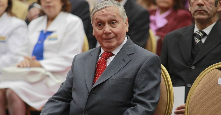 Disputa al interior de ex Iglesia Evangélica de Obispo Durán por control del diezmo y bienes de 3500 millones de pesos