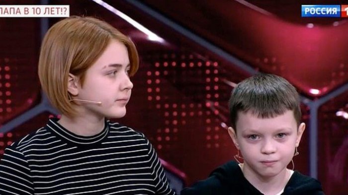 Niña de 13 años asegura estar embarazada de un pequeño de 10 en Rusia