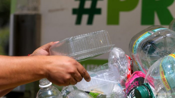 Desafío Plástico: Líderes que se capacitaron en reciclaje recibirán sus contenedores