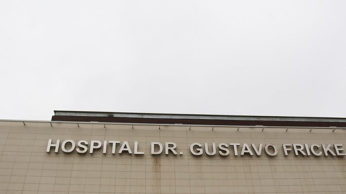 Anestesiólogos revelan falta de insumos básicos y anestésicos en Hospital Dr. Gustavo Fricke
