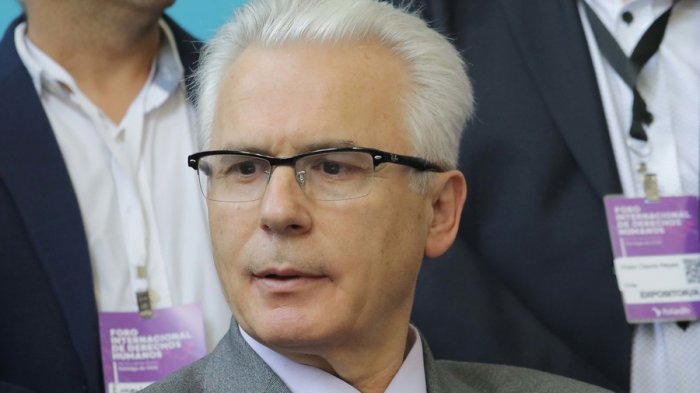 Diputados de Chile Vamos cuestionan presencia de ex juez Baltasar Garzón en manifestaciones de Plaza Italia