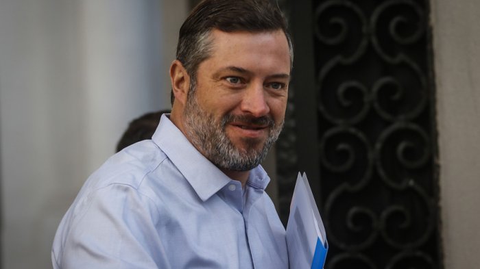 Proyecto de ingreso mínimo pasa al Senado: Ministro Sichel espera que se promulgue en marzo