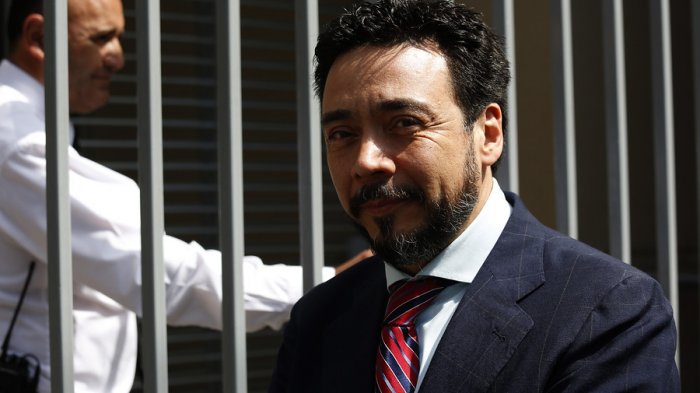 Arias vuelve sus funciones en la Fiscalía de O'Higgins y anuncia que retomará relación profesional con Abbott