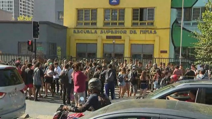 Tercera PSU: Estudiantes realizaron manifestación en colegios de Estación Central