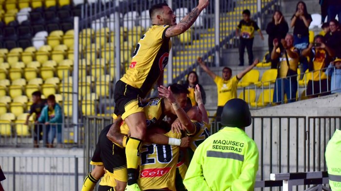 Coquimbo goleó a Aragua y viajará tranquilo a Venezuela para el partido de vuelta por la Sudamericana