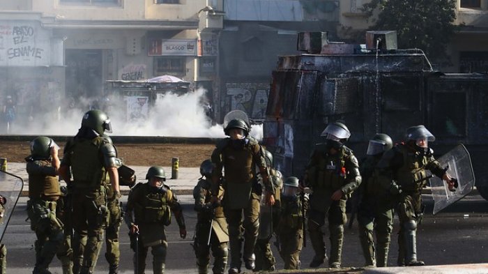 CDE presenta querella por muerte de hombre tras golpiza de Carabineros al inicio del estallido social