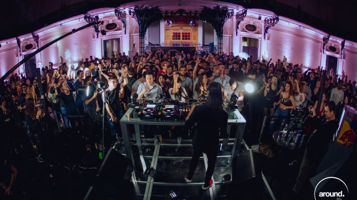 Estación Mapocho recibe a icónico dúo electrónico en festival “Around”