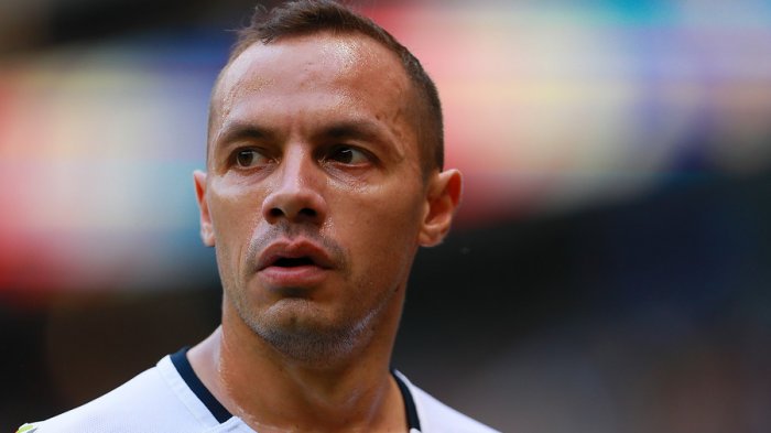 Racing se queda con la victoria en clásico de Avellaneda gracias a gol de Marcelo Díaz