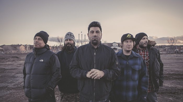 Deftones ya tendría mezclado su nuevo disco y esperan estrenarlo este año