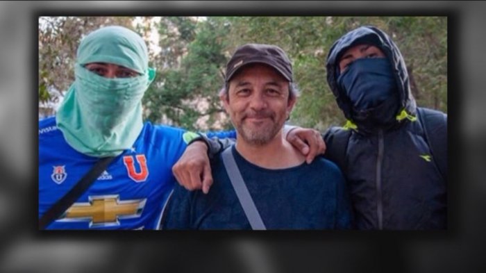 Concejales piden sacar a Daniel Muñoz del Teatro Municipal de Las Condes por foto con 