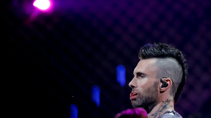 “Maldita ciudad, imbéciles”: Revelan nuevo video que muestra a Adam Levine enfurecido tras su show en Viña