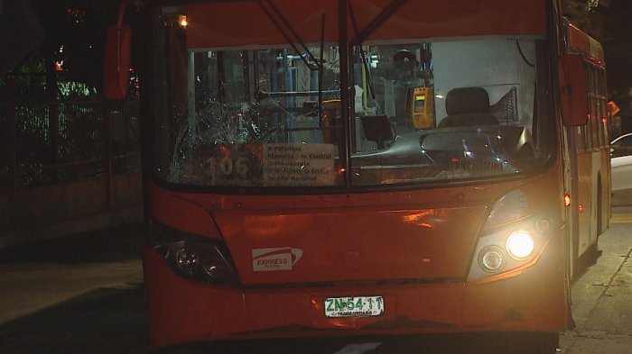 Hombre murió tras ser atropellado por un Transantiago en medio de una manifestación
