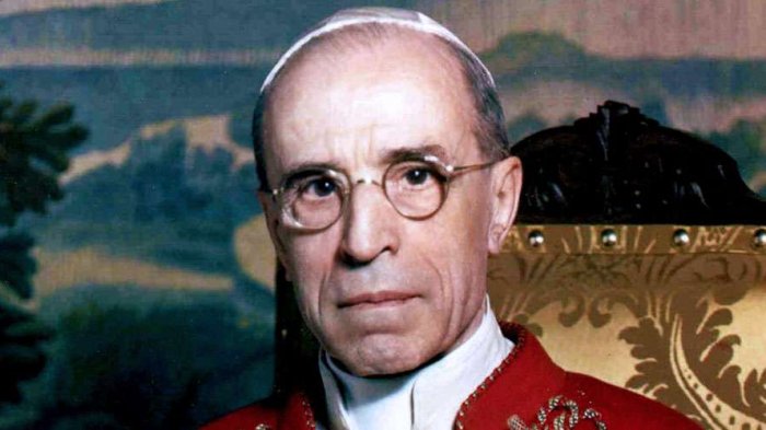 Vaticano abrió controversiales archivos sobre el rol de Pío XII, acusado de guardar silencio durante el Holocausto