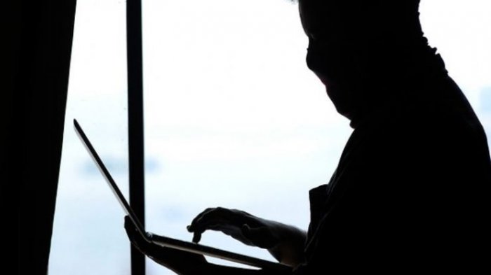 Trabajador instaló cámaras en los baños para grabar sin consentimiento a compañeras del GORE de Tarapacá