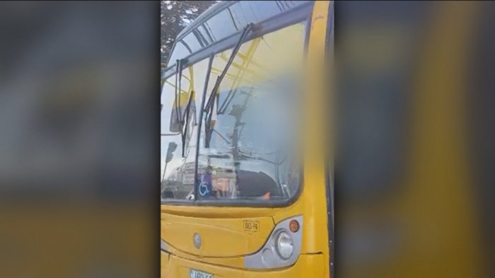 Niño de 12 años fue sorprendido conduciendo un bus del Transantiago en Puente Alto